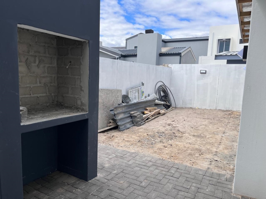 3 Bedroom Property for Sale in Sandown Western Cape